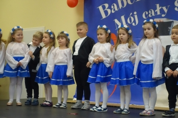 424560972_122146547960072202_847442783449976582_n