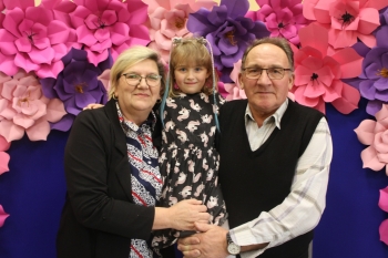 424563387_122146541144072202_537159458880601103_n